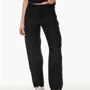Aritzia TNA Supply Cargo Pants Black